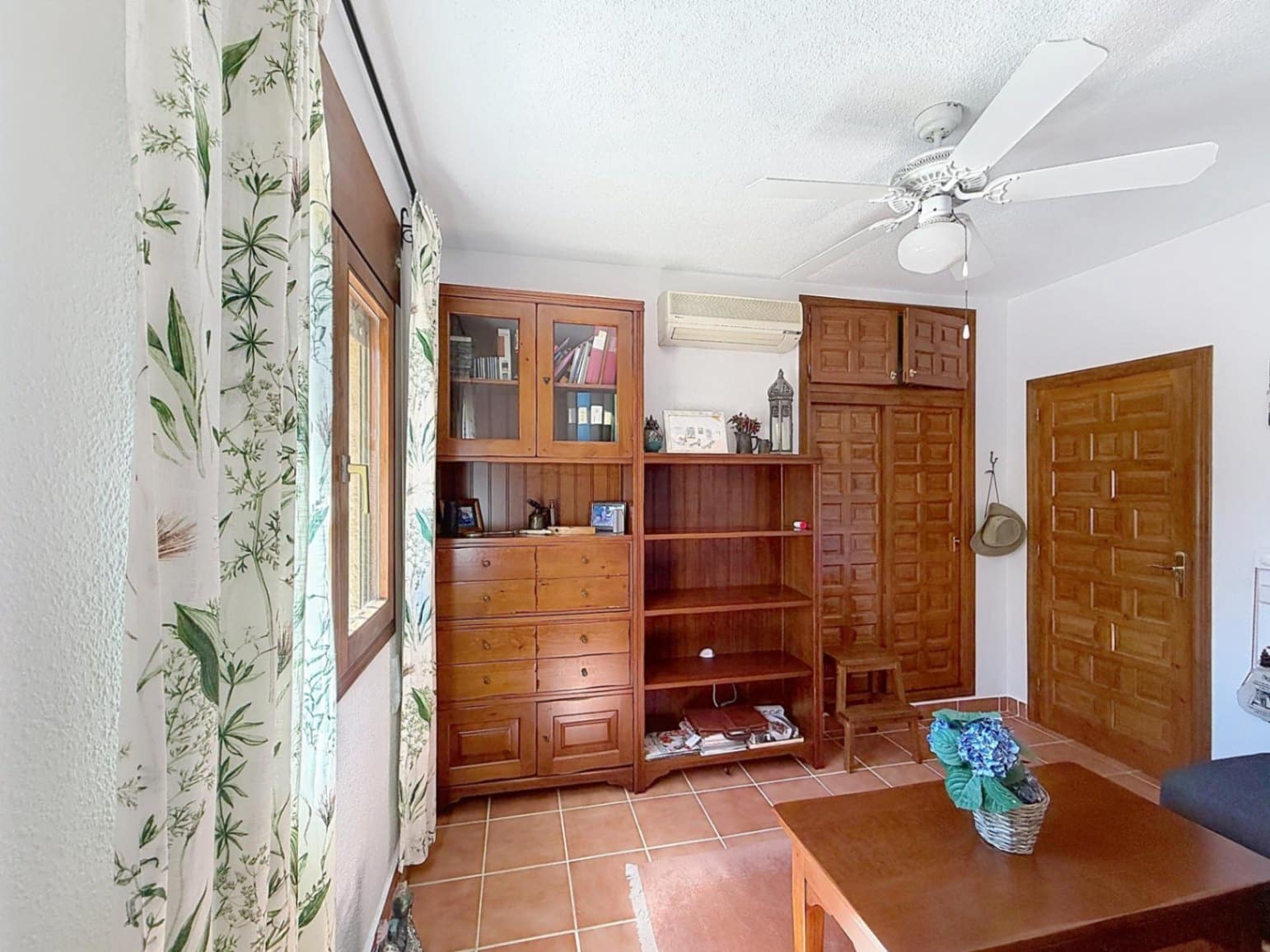 3 bedroom Villa for sale in Benitachell / Benitatxell with pool garage - € 890,000 (Ref: 9802520)