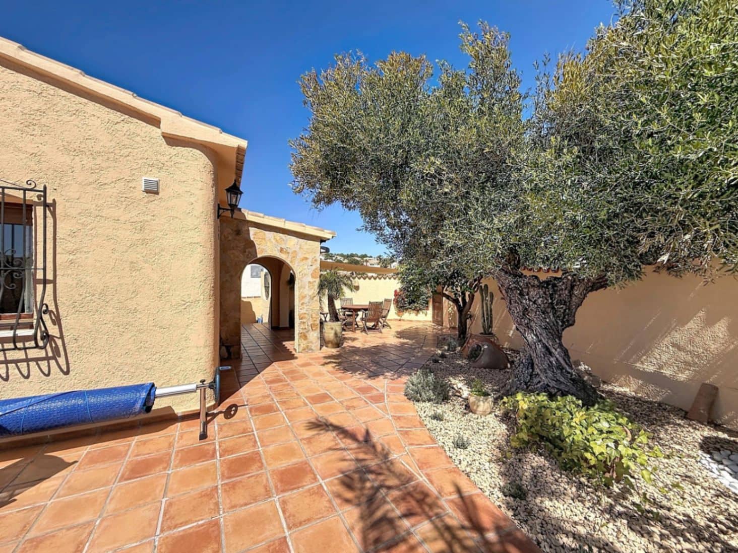 3 bedroom Villa for sale in Benitachell / Benitatxell with pool garage - € 890,000 (Ref: 9802520)