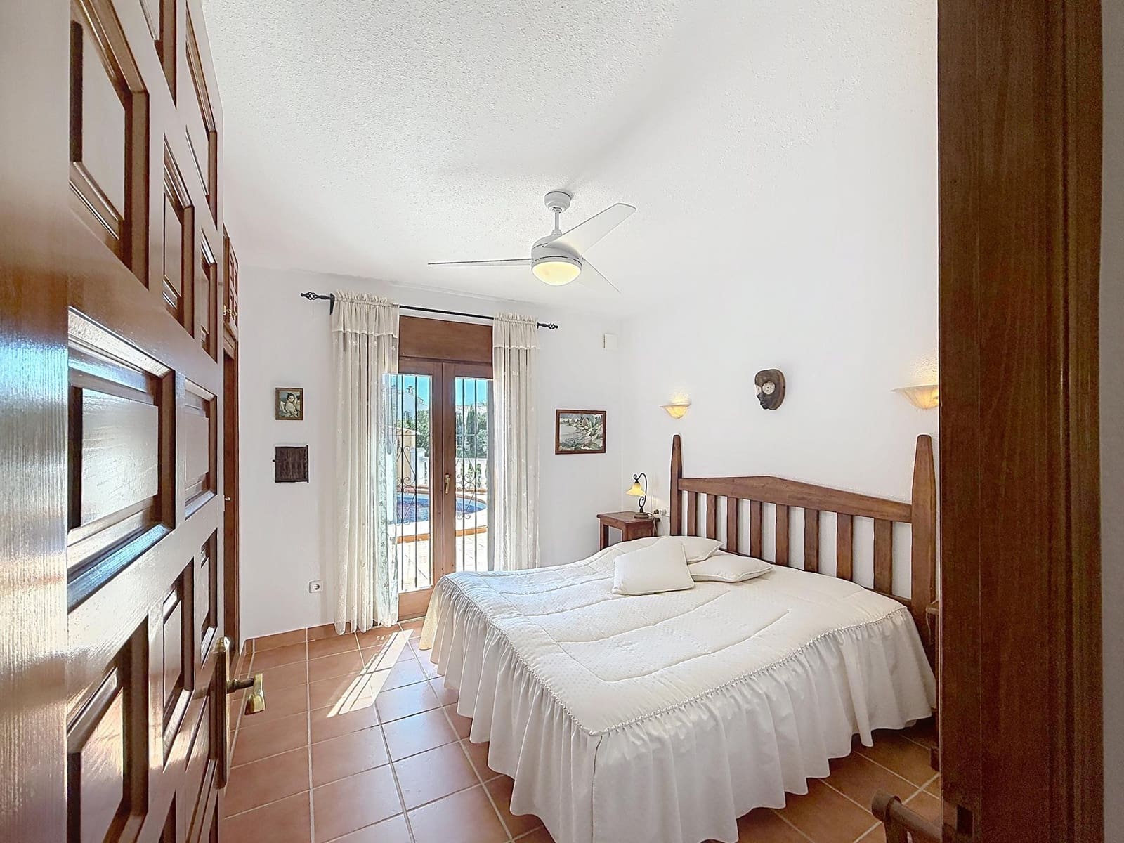 3 bedroom Villa for sale in Benitachell / Benitatxell with pool garage - € 890,000 (Ref: 9802520)