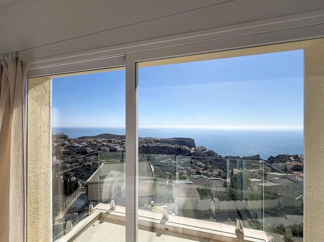 4 quarto Moradia para venda em Benitachell / Benitatxell - 980 000 € (Ref: 9802522)