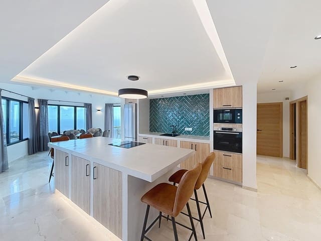 5 chambre Villa/Maison à vendre à Benitachell / Benitatxell avec piscine garage - 1 700 000 € (Ref: 9802525)