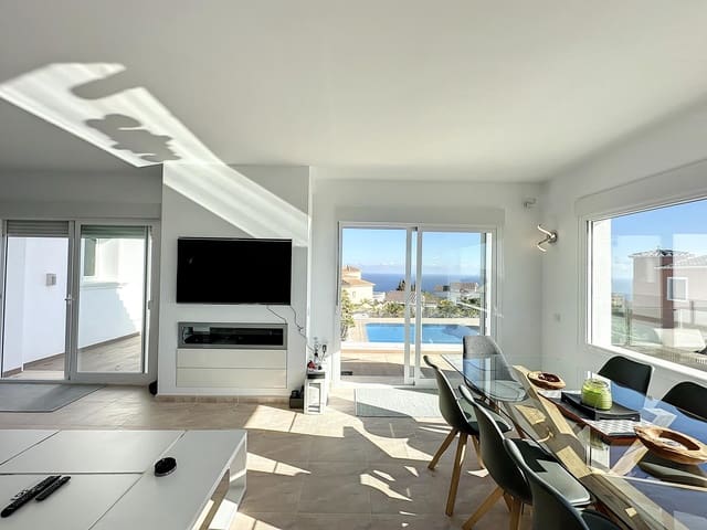 5 bedroom Villa for sale in Benitachell / Benitatxell with pool garage - € 1,199,999 (Ref: 9802528)