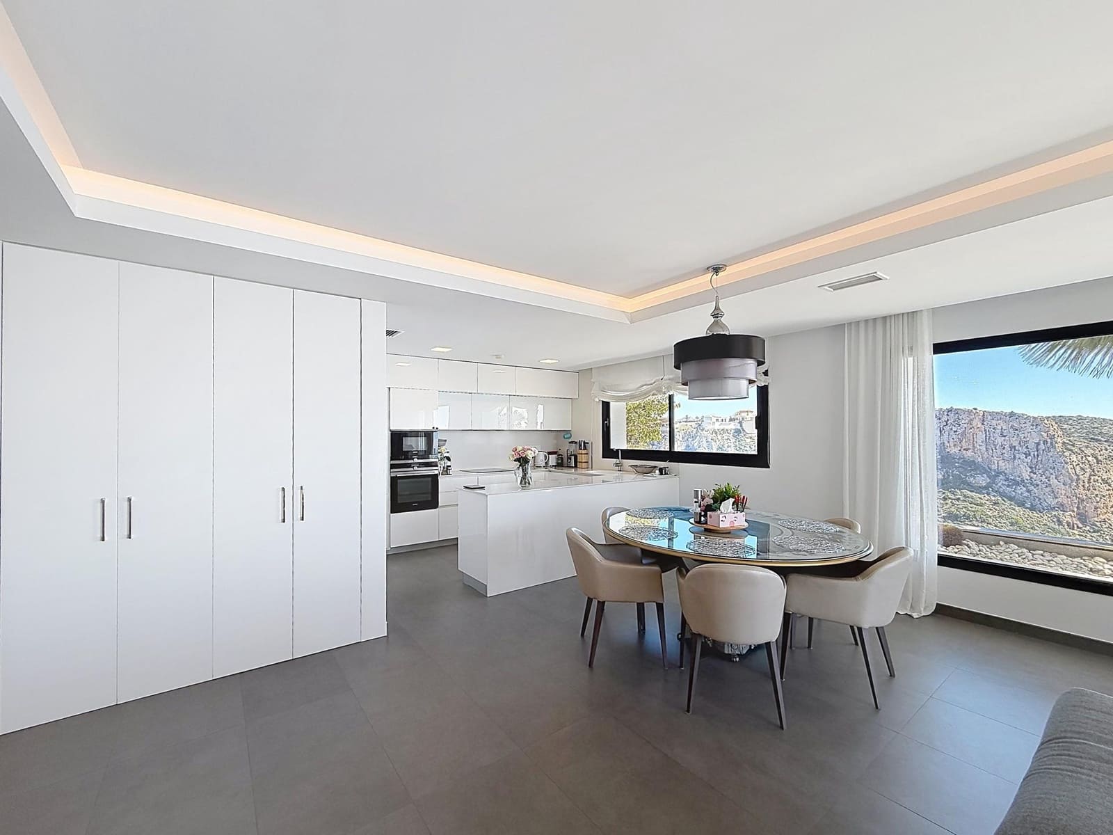 Apartamento de 3 habitaciones en Benitachell / Benitatxell en venta con piscina garaje - 825.000 € (Ref: 9802531)