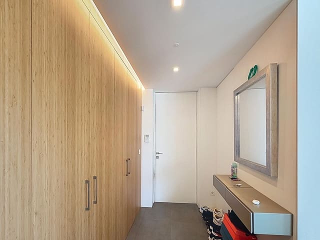 Apartamento de 3 habitaciones en Benitachell / Benitatxell en venta con piscina garaje - 825.000 € (Ref: 9802531)