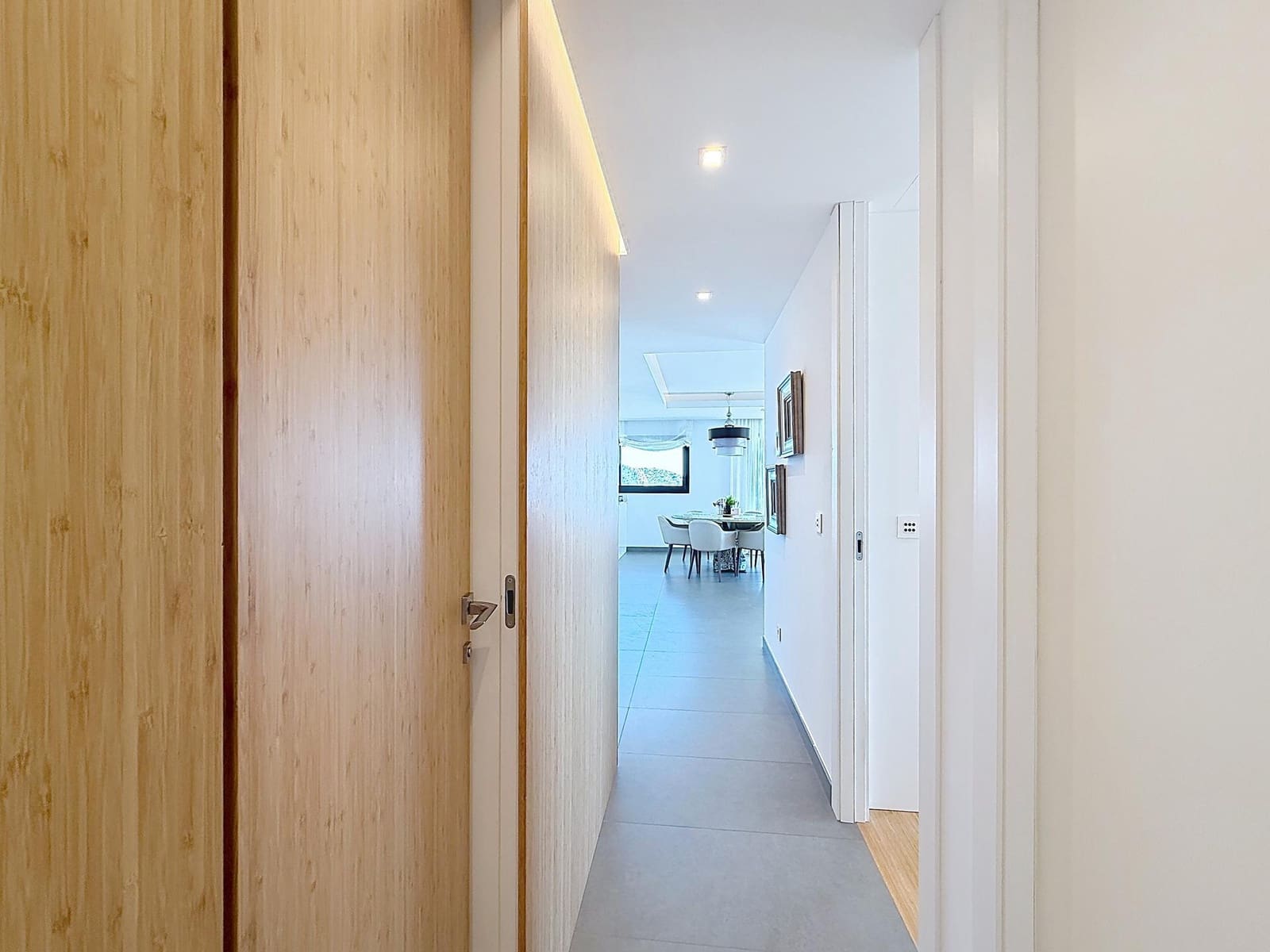 Apartamento de 3 habitaciones en Benitachell / Benitatxell en venta con piscina garaje - 825.000 € (Ref: 9802531)