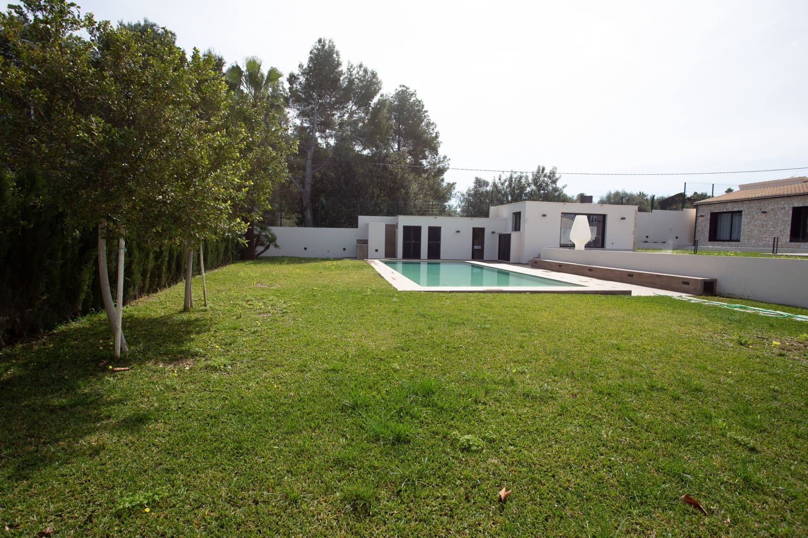 3 slaapkamer Villa te koop in Denia met zwembad - € 1.595.000 (Ref: 9813541)