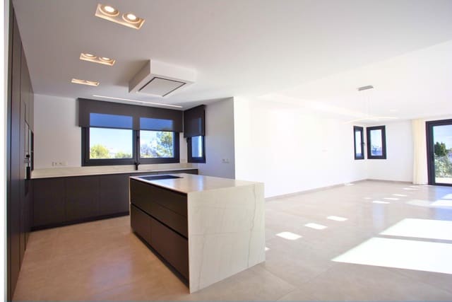 Chalet de 3 habitaciones en Moraira, Teulada-Moraira en venta con piscina - 2.250.000 € (Ref: 9813542)