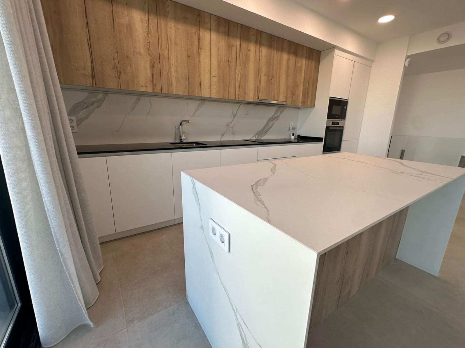 3 bedroom Apartment for sale in Finestrat with pool garage - € 590,000 (Ref: 9821708)