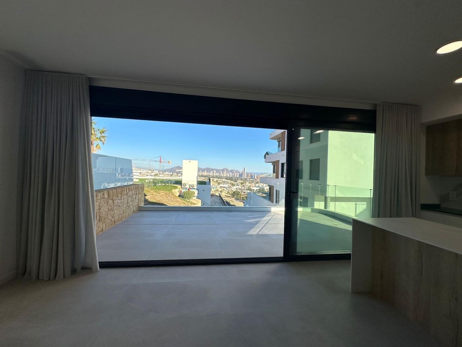 3 bedroom Apartment for sale in Finestrat with pool garage - € 590,000 (Ref: 9821708)