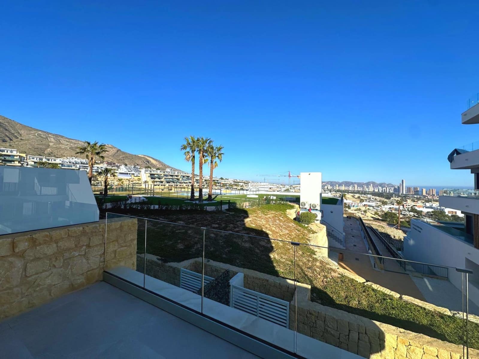 3 bedroom Apartment for sale in Finestrat with pool garage - € 590,000 (Ref: 9821708)