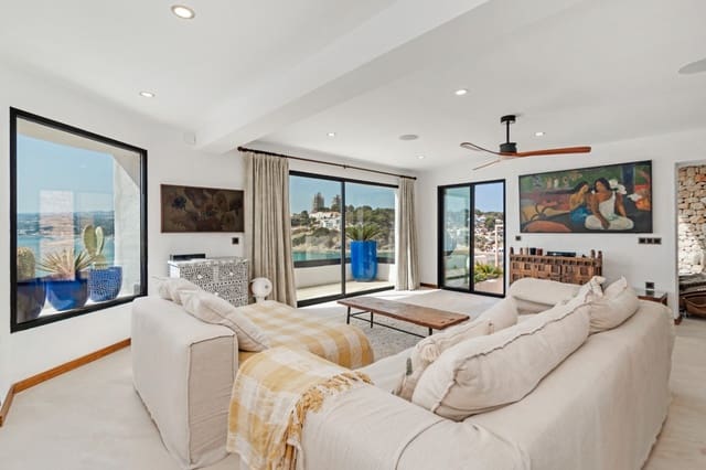 5 soveværelse Villa til salg i Moraira, Teulada-Moraira med garage - € 5.400.000 (Ref: 9829618)