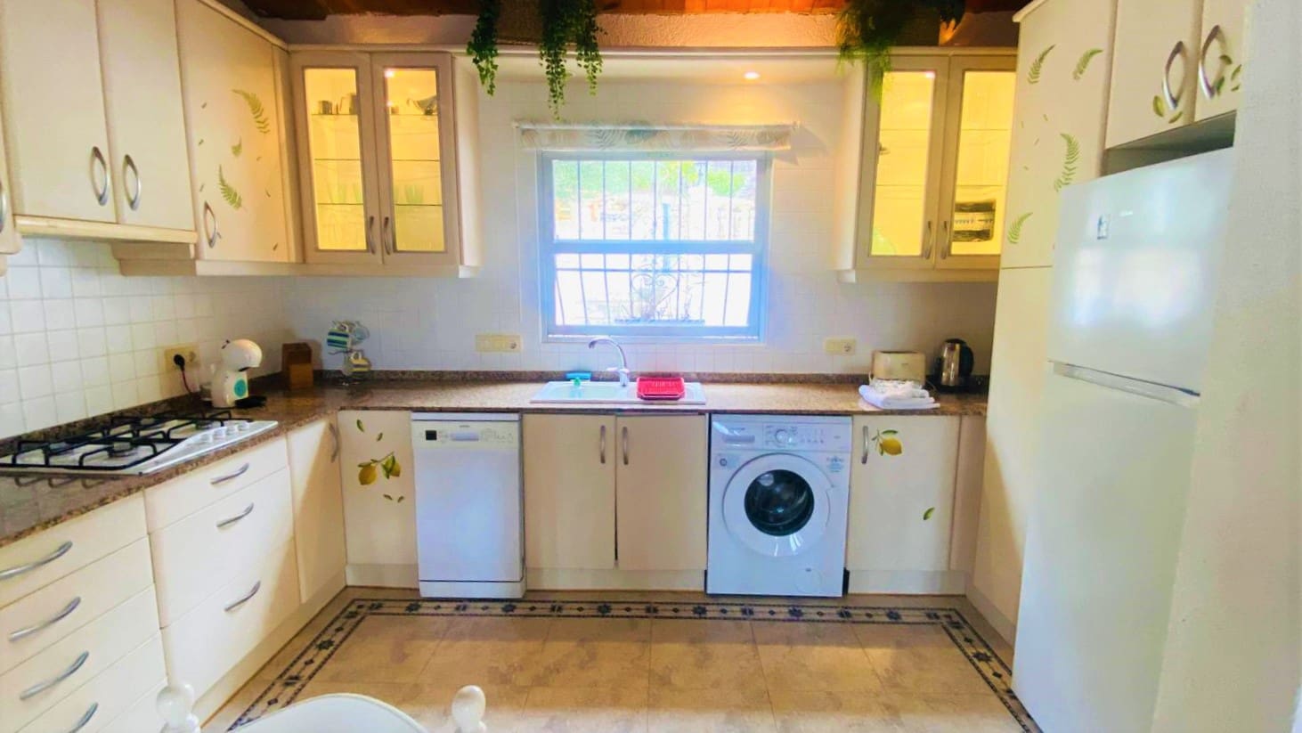 3 Zimmer Villa zu verkaufen in Denia mit Pool Garage - 475.000 € (Ref: 9836729)