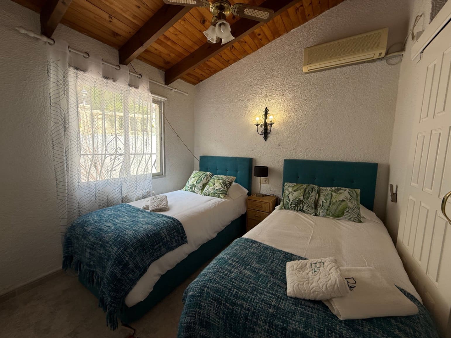 3 Zimmer Villa zu verkaufen in Denia mit Pool Garage - 475.000 € (Ref: 9836729)