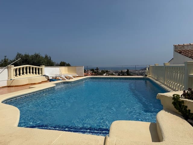 3 chambre Villa/Maison à vendre à Dénia avec piscine garage - 430 000 € (Ref: 9836729)