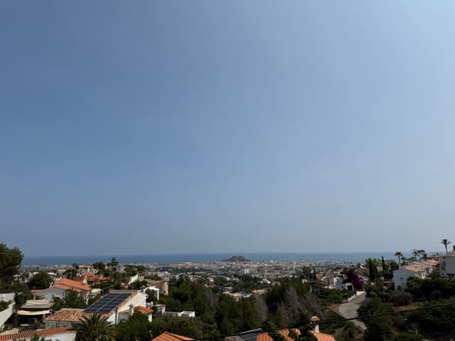 3 chambre Villa/Maison à vendre à Dénia avec piscine garage - 430 000 € (Ref: 9836729)