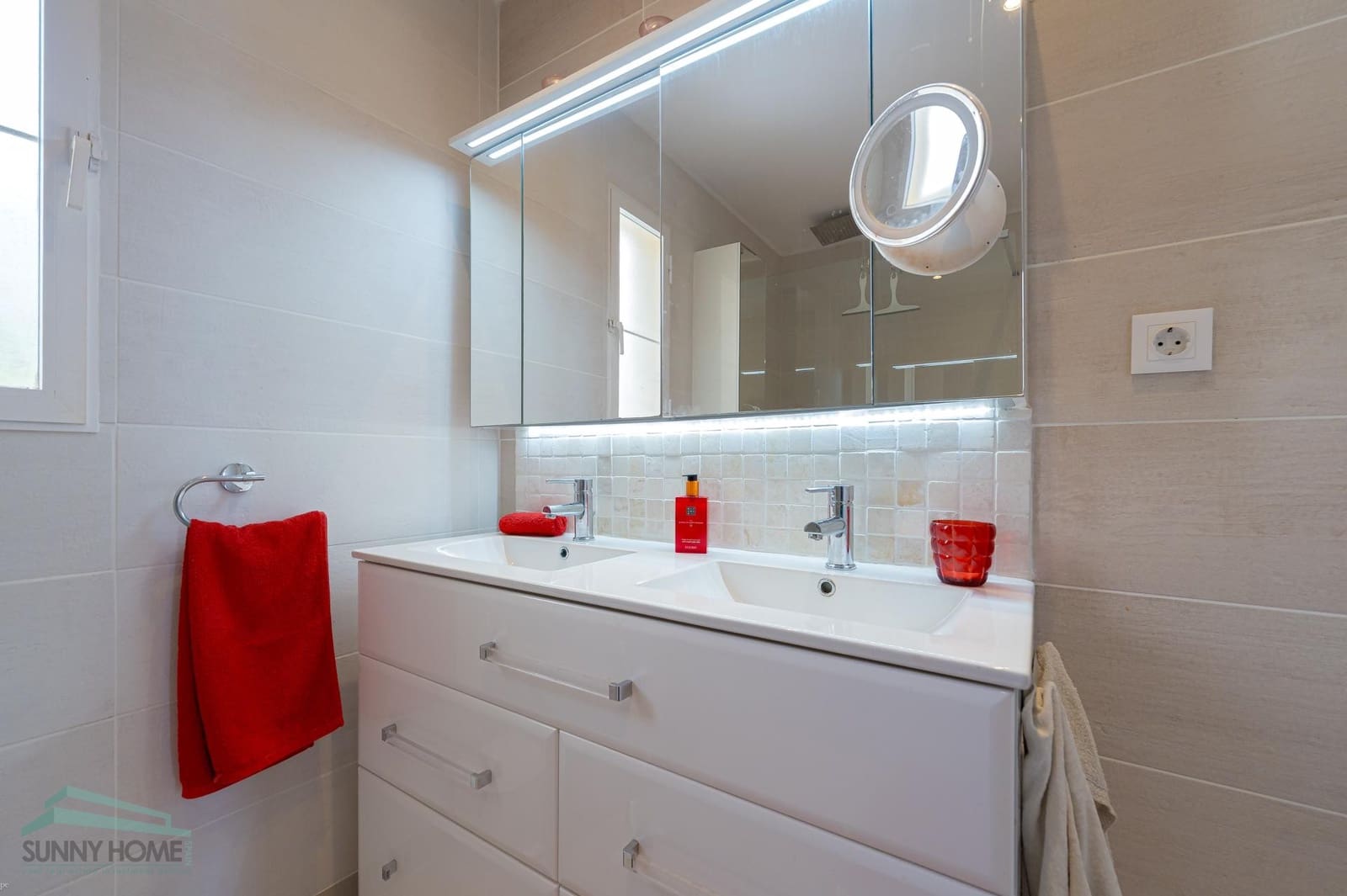 3 bedroom Apartment for sale in Altea with pool garage - € 495,000 (Ref: 9844782)