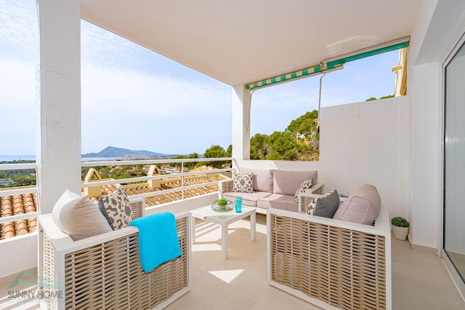 3 bedroom Apartment for sale in Altea with pool garage - € 495,000 (Ref: 9844782)