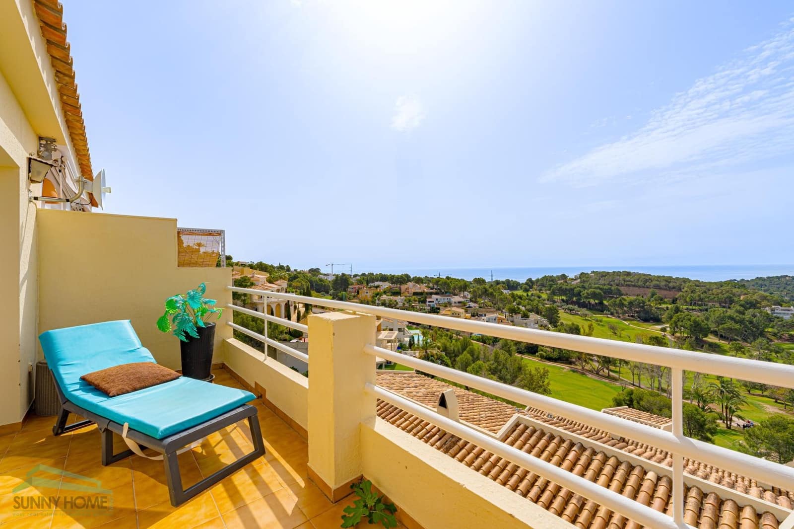 3 bedroom Apartment for sale in Altea with pool garage - € 495,000 (Ref: 9844782)