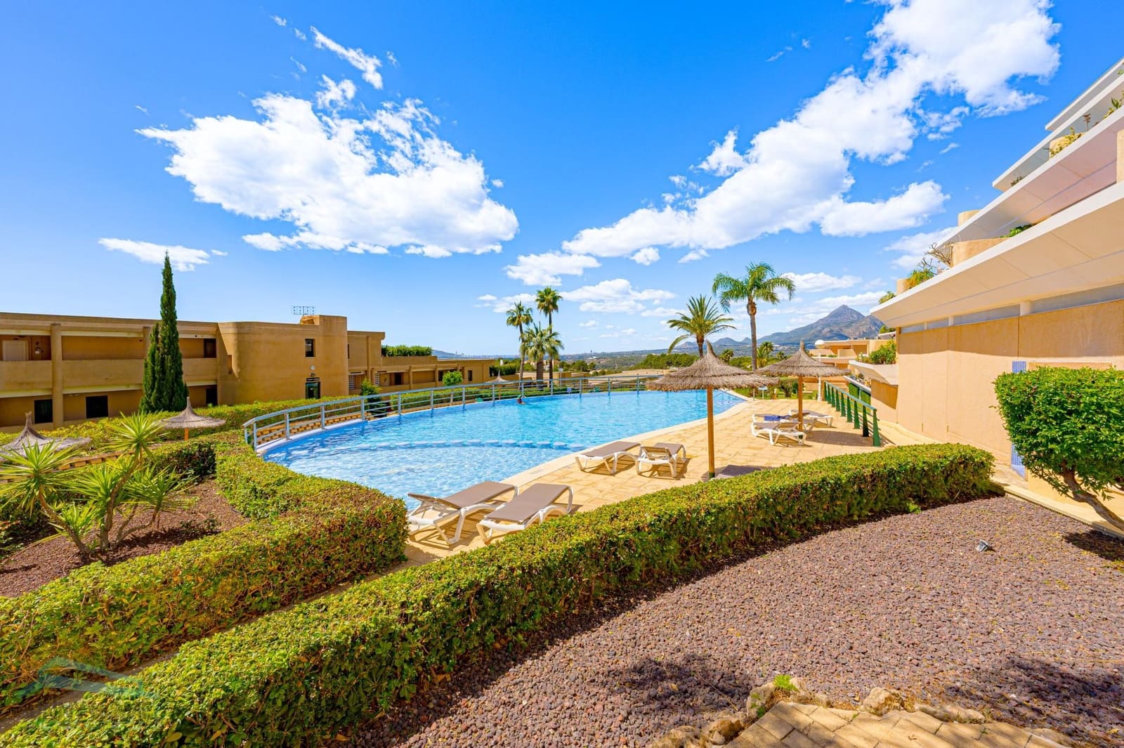 3 bedroom Apartment for sale in Altea with pool garage - € 475,000 (Ref: 9847758)