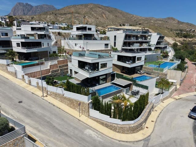 3 slaapkamer Villa te koop in Finestrat met zwembad - € 849.000 (Ref: 9854648)
