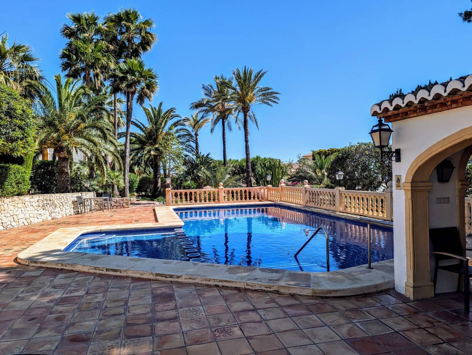 3 soverom Villa til salgs i Moraira med svømmebasseng garasje - € 525 000 (Ref: 9860247)