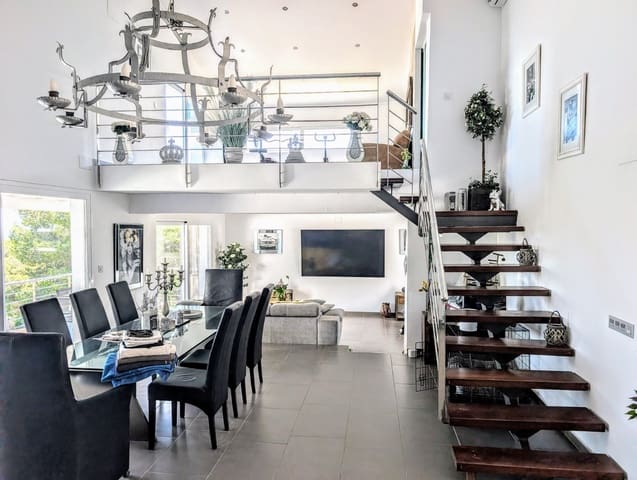 4 quarto Moradia para venda em Javea / Xàbia com piscina garagem - 1 699 000 € (Ref: 9860248)