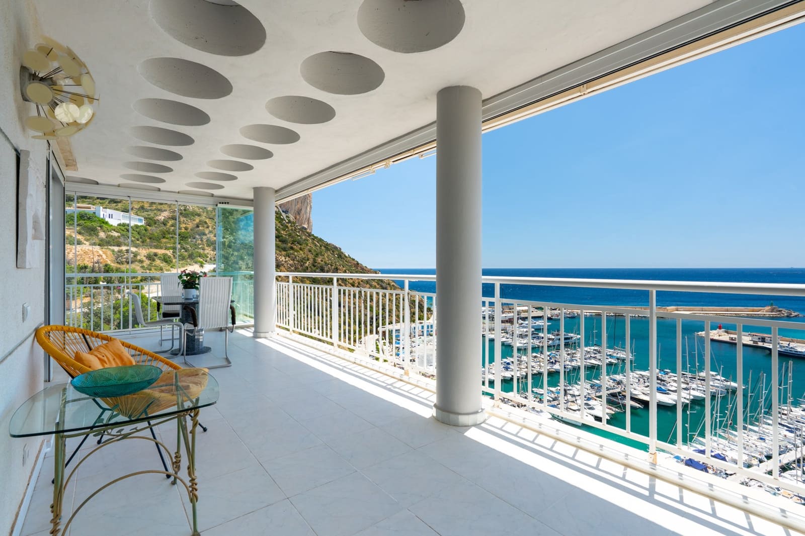 3 makuuhuone Huoneisto myytävänä paikassa Calpe / Calp mukana uima-altaan 
autotalli - 890 000 € (Ref: 9868041)