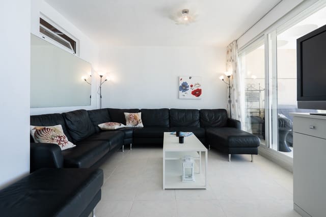 Apartamento de 2 habitaciones en Calpe / Calp en venta con piscina garaje - 890.000 € (Ref: 9873675)
