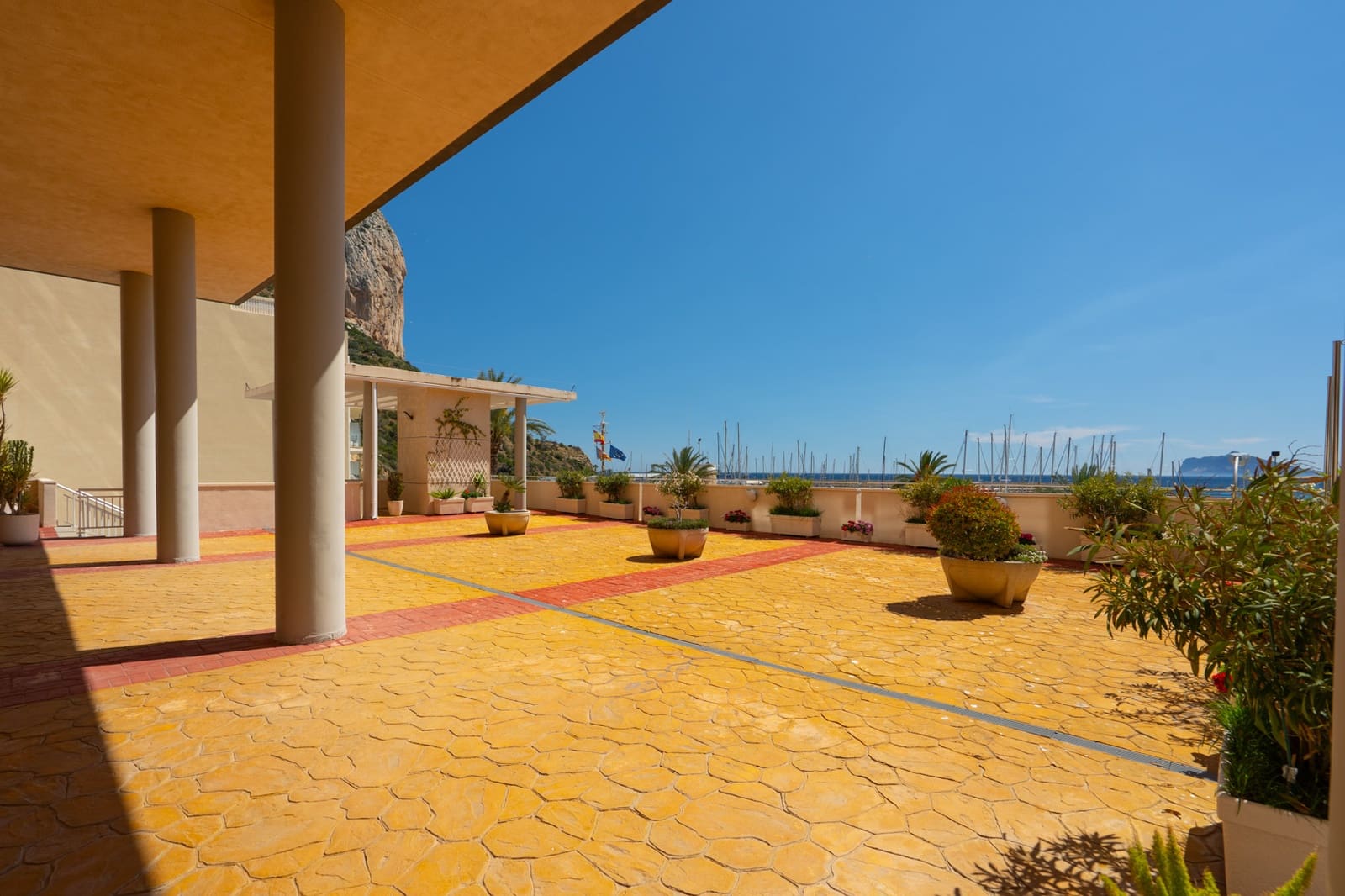 Apartamento de 5 habitaciones en Calpe / Calp en venta con piscina garaje - 1.780.000 € (Ref: 9873676)