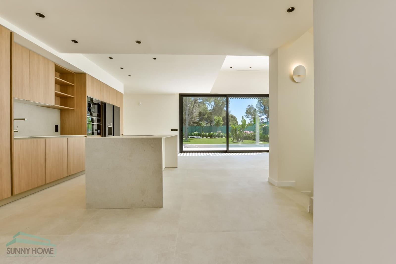 3 bedroom Villa for sale in Finestrat with garage - € 790,000 (Ref: 9879205)