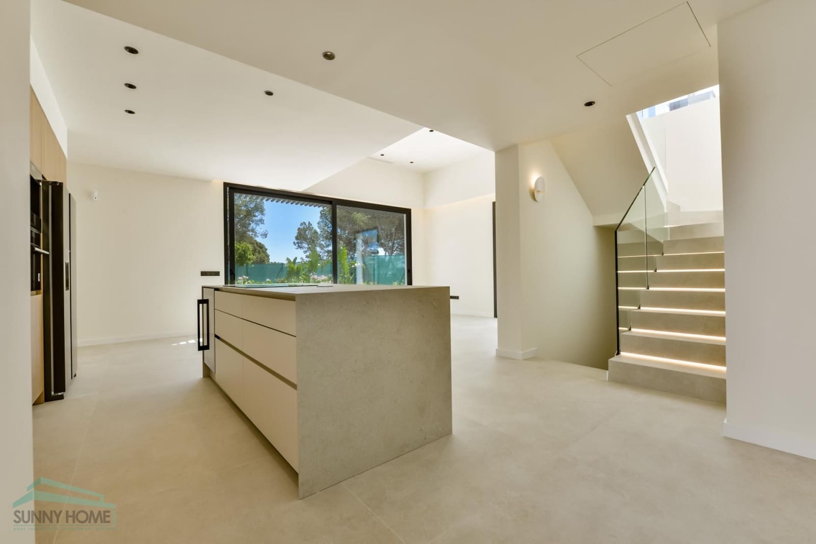 3 bedroom Villa for sale in Finestrat with garage - € 790,000 (Ref: 9879205)