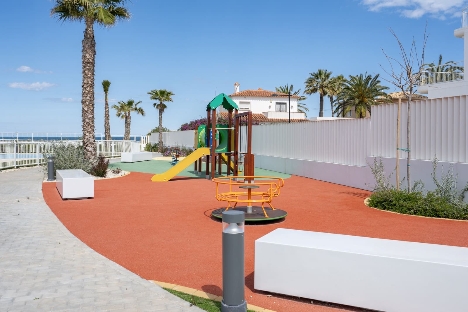 3 soveværelse Lejlighed til salg i Denia med swimmingpool garage - € 695.000 (Ref: 9882484)