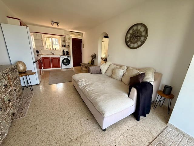 2 bedroom Townhouse for sale in Moraira, Teulada-Moraira with pool - € 325,000 (Ref: 9918639)
