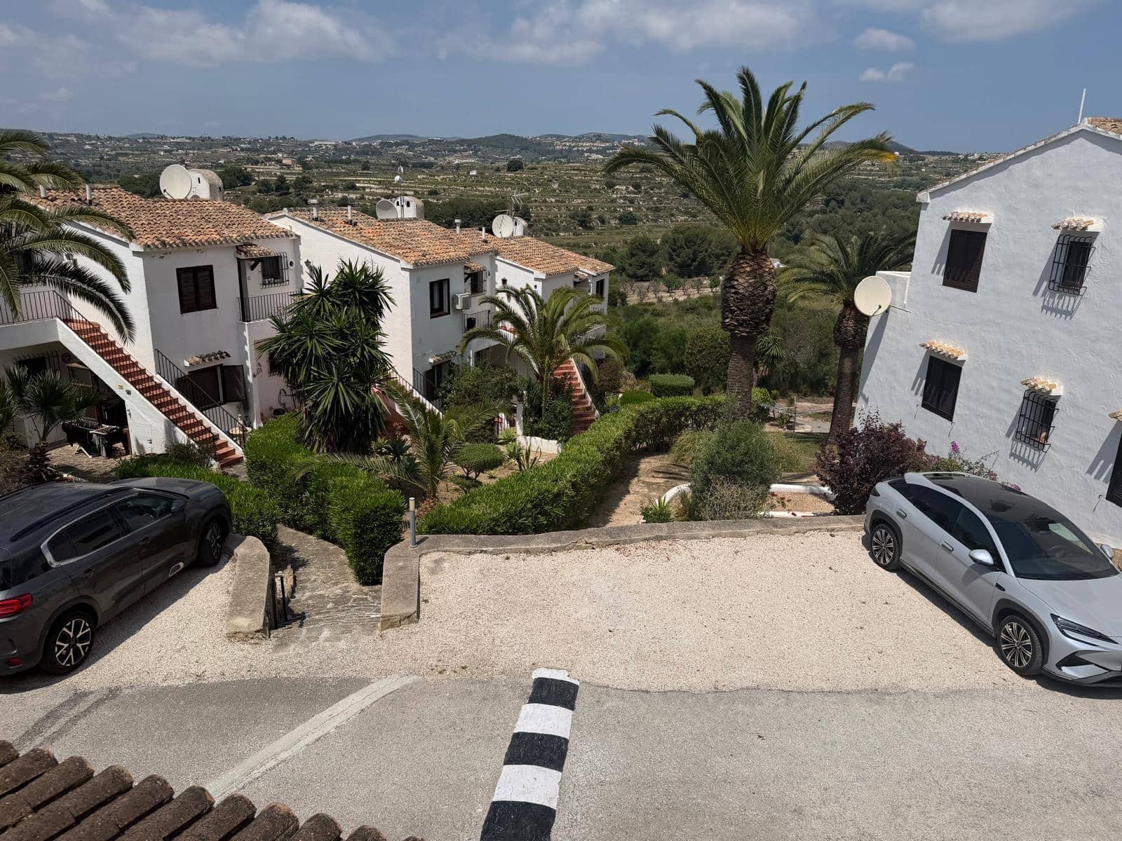 2 bedroom Townhouse for sale in Moraira with pool - € 325,000 (Ref: 9918639)