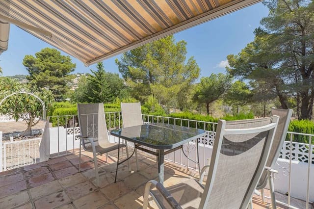 2 sovrum Hus till salu i Moraira, Teulada-Moraira med pool garage - 329 000 € (Ref: 9936724)