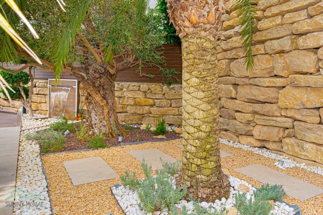 4 quarto Moradia para venda em Finestrat com garagem - 1 980 000 € (Ref: 9950085)