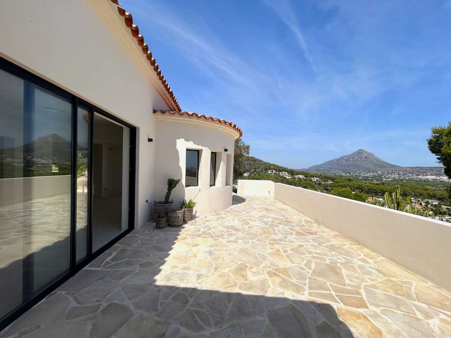 Chalet de 7 habitaciones en Javea / Xàbia en venta con piscina - 2.900.000 € (Ref: 9952835)