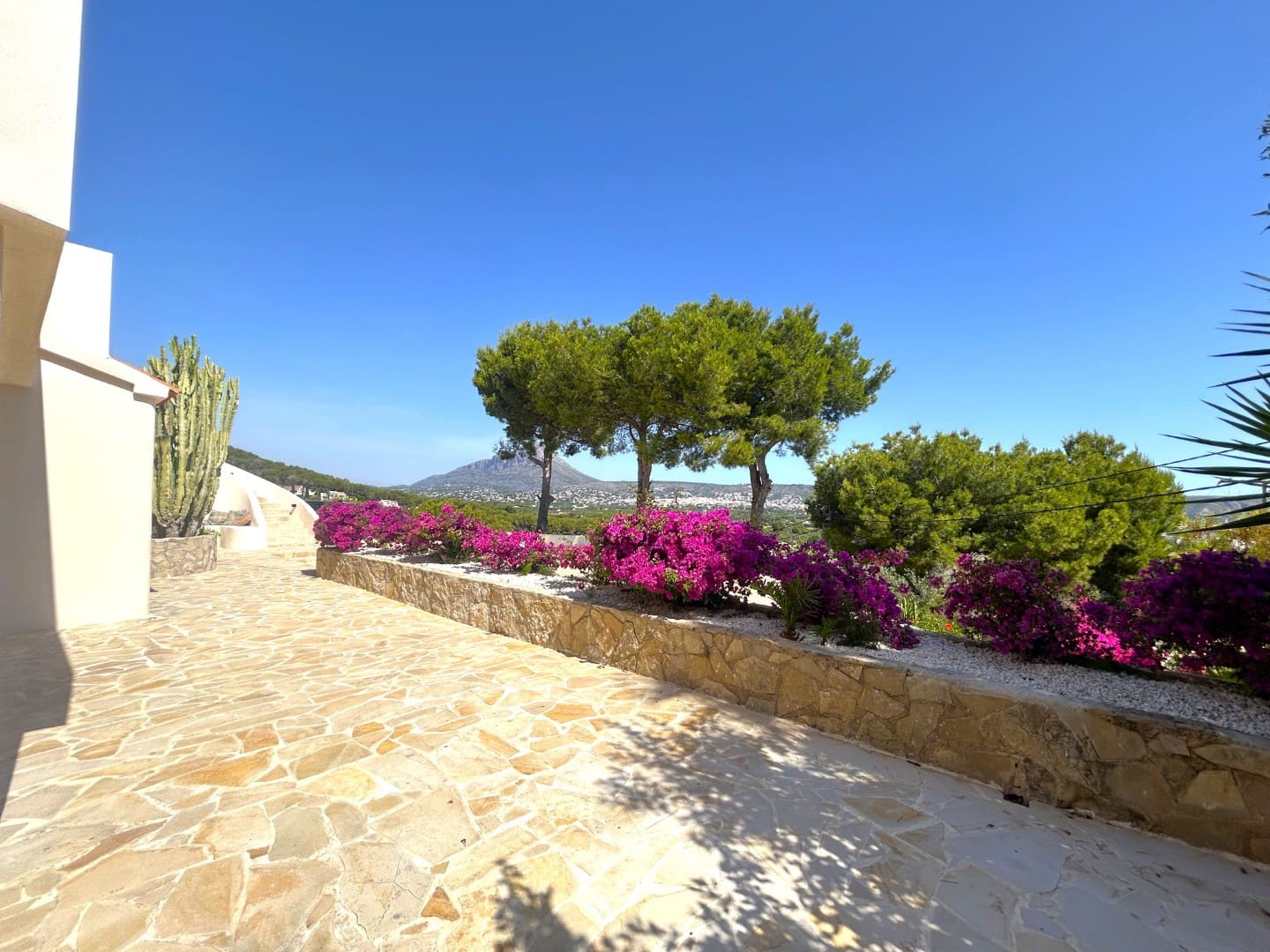 Chalet de 7 habitaciones en Javea / Xàbia en venta con piscina - 2.900.000 € (Ref: 9952835)