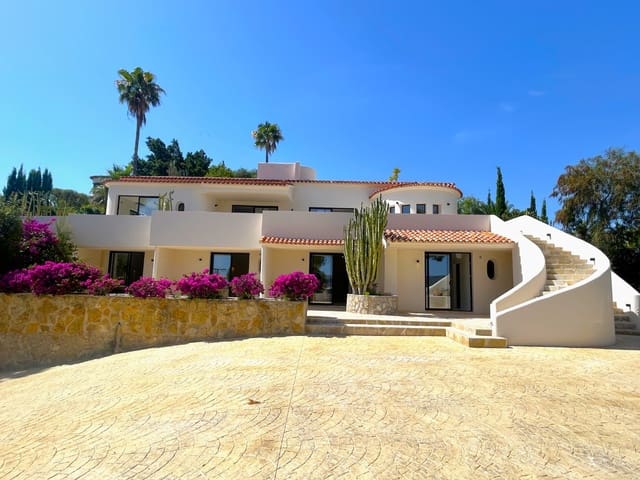 Chalet de 7 habitaciones en Javea / Xàbia en venta con piscina - 2.900.000 € (Ref: 9952835)