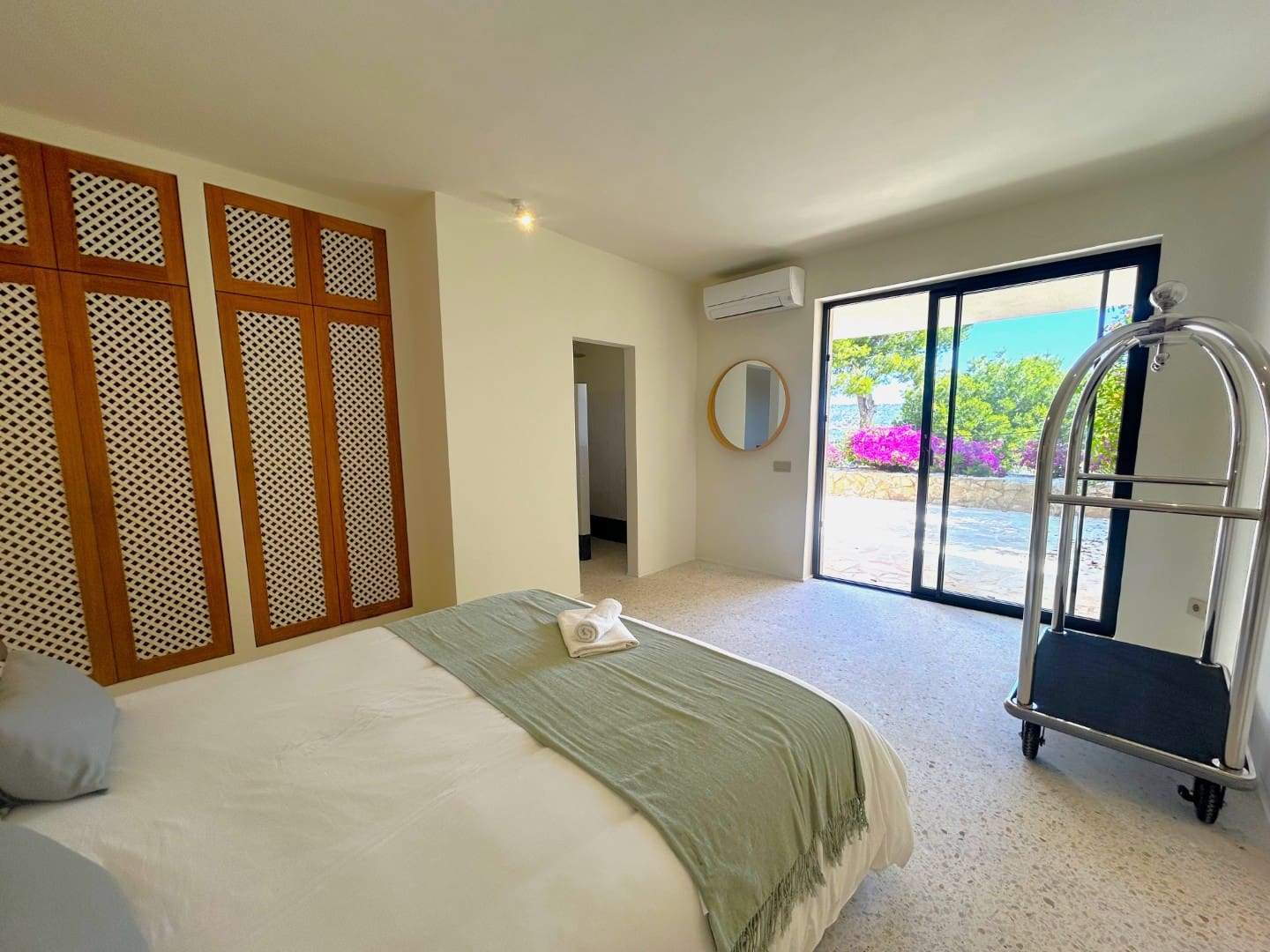 Chalet de 7 habitaciones en Javea / Xàbia en venta con piscina - 2.900.000 € (Ref: 9952835)