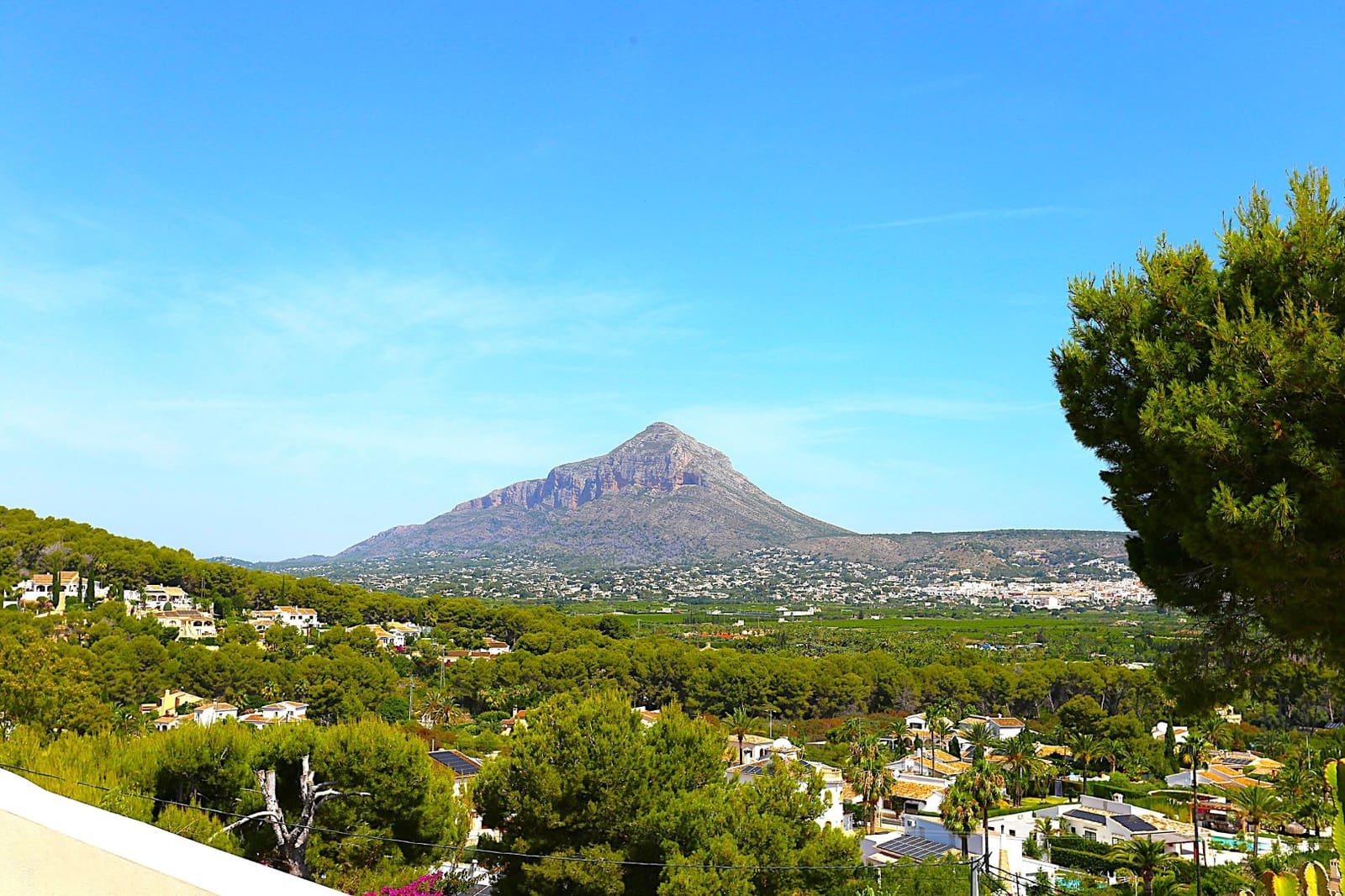 Chalet de 7 habitaciones en Javea / Xàbia en venta con piscina - 2.900.000 € (Ref: 9952835)