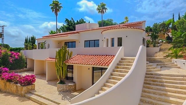Chalet de 7 habitaciones en Javea / Xàbia en venta con piscina - 2.900.000 € (Ref: 9952835)