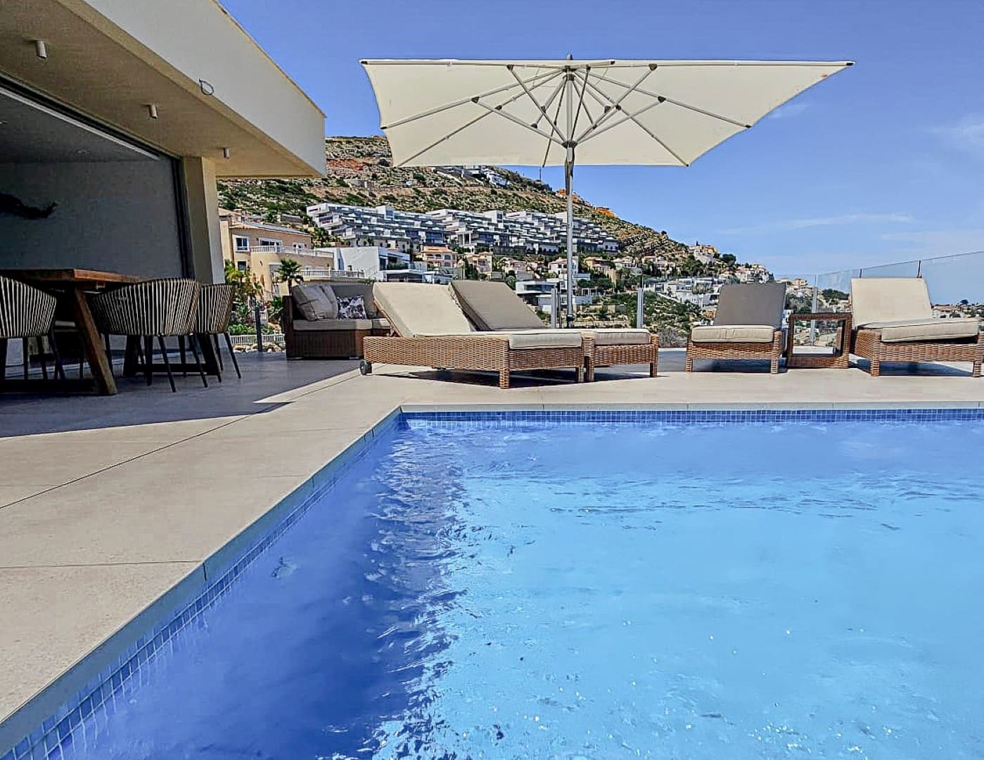 4 sovrum Villa till salu i Benitachell / Benitatxell med pool - 1 429 000 € (Ref: 9955996)