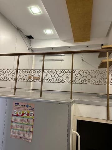 Comercial para arrendar em Sitges - 2 100 € (Ref: 9778480)