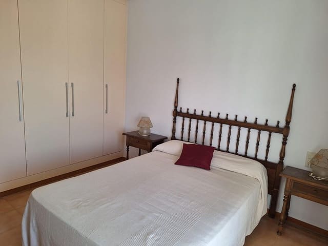 3 sypialnia Penthouse do wynajęcia w Sitges z basenem - 1 450 € (Ref: 9778481)