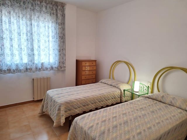 3 sypialnia Penthouse do wynajęcia w Sitges z basenem - 1 450 € (Ref: 9778481)