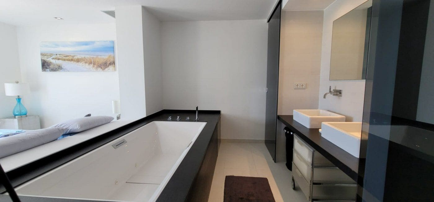 2 quarto Apartamento para arrendar em Sitges com garagem - 3 000 € (Ref: 9778482)
