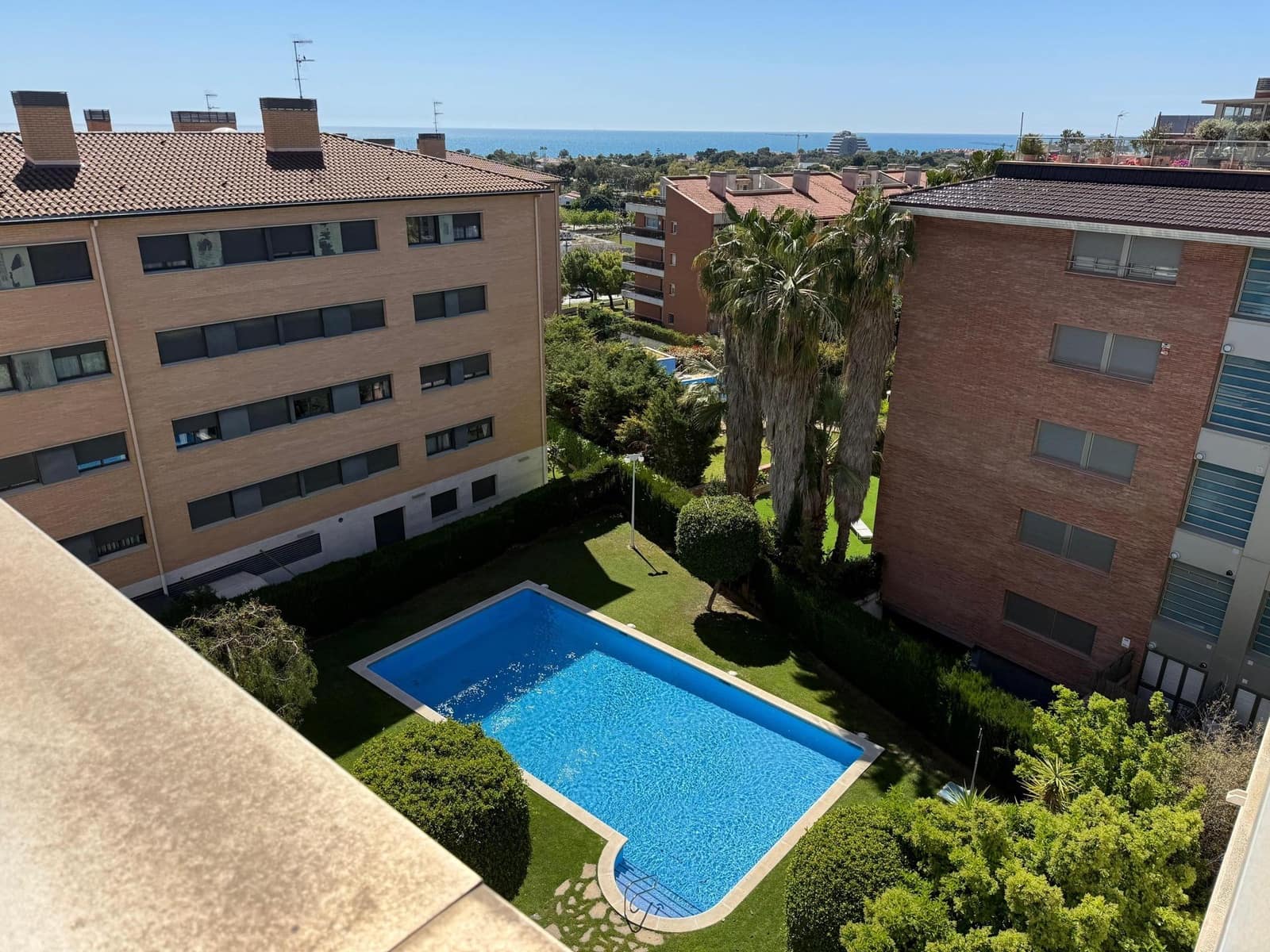 3 soverom Penthouse til salgs i Sitges med svømmebasseng - € 785 000 (Ref: 9778484)