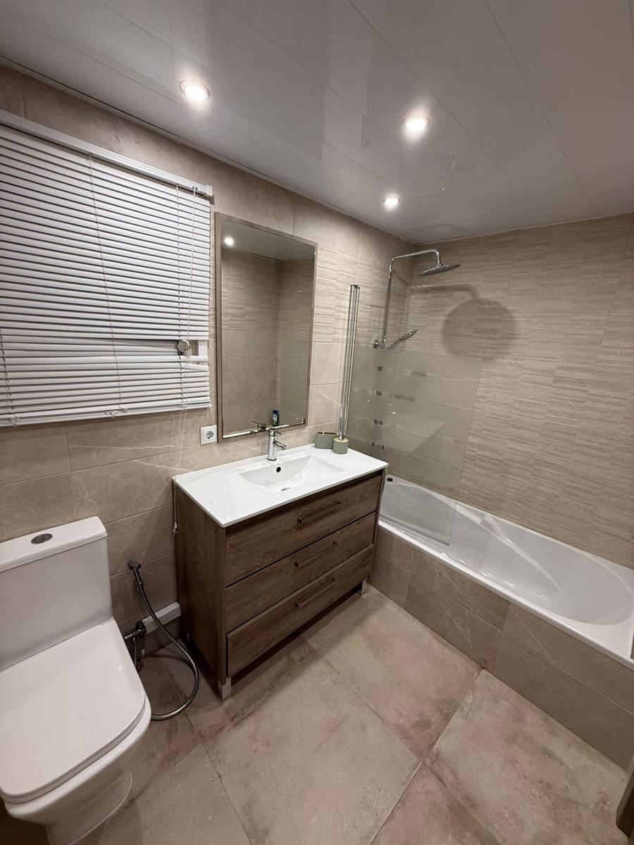 4 quarto Apartamento para venda em Vilanova i la Geltru - 340 000 € (Ref: 9778485)