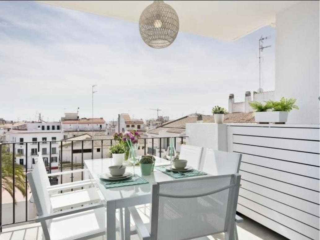 3 soverom Leilighet til leie i Sitges med svømmebasseng garasje - € 2 640 (Ref: 9778487)